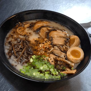 Akamaru Modern Ramen